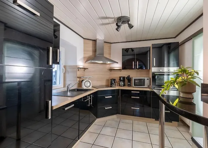 Holiday home Lava-lodge